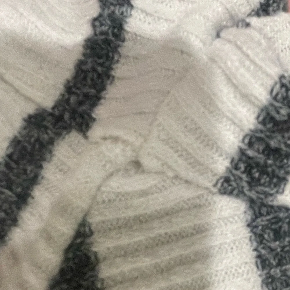 GAP ribbed black and white long striped Cardigan- size XS (fits like a small) - Picture 6 of 8